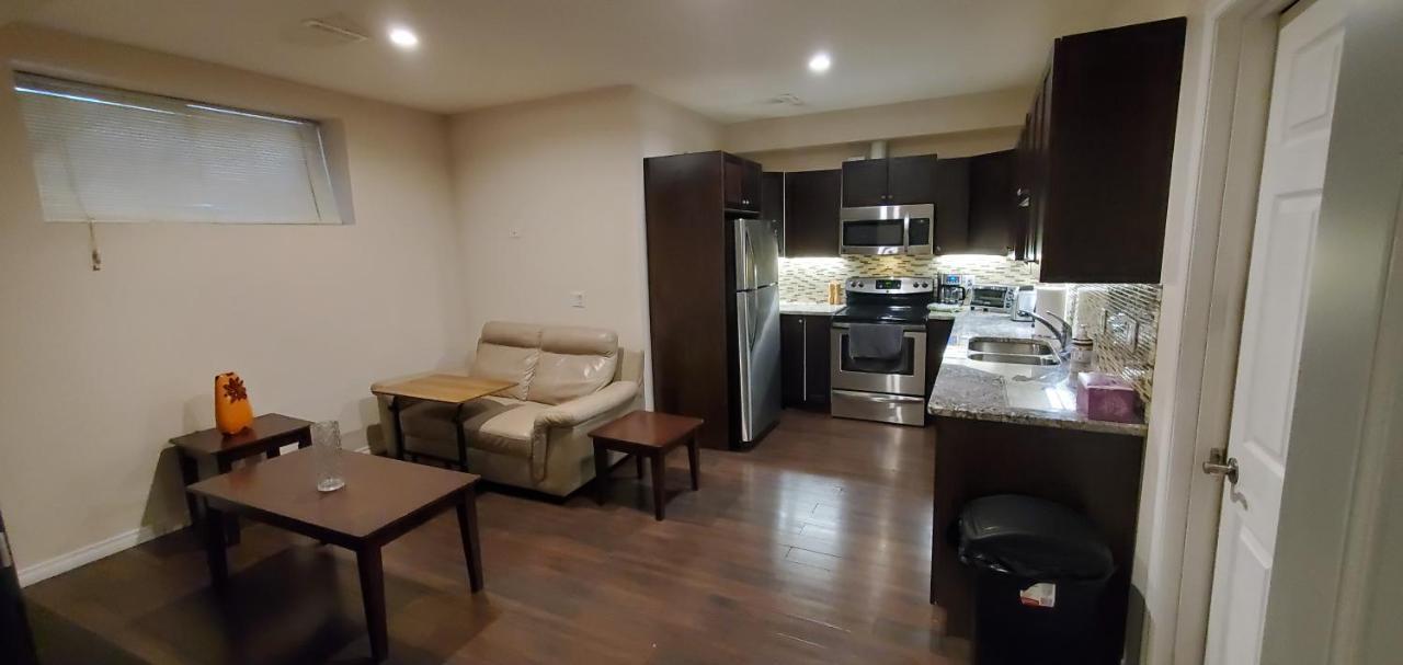 포트맥머리 Parson Creek Retreat 아파트 외부 사진